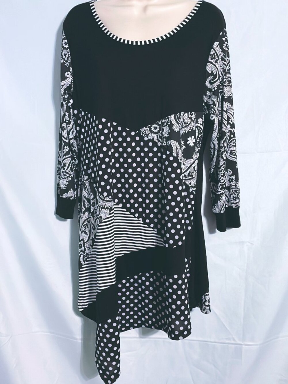 Aster By Firmiana Cute Black & White Dress Size L